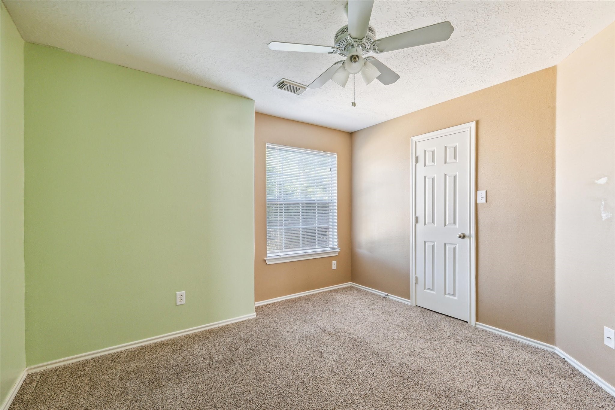 14307 Mirkwood Lane, Houston, TX 77014