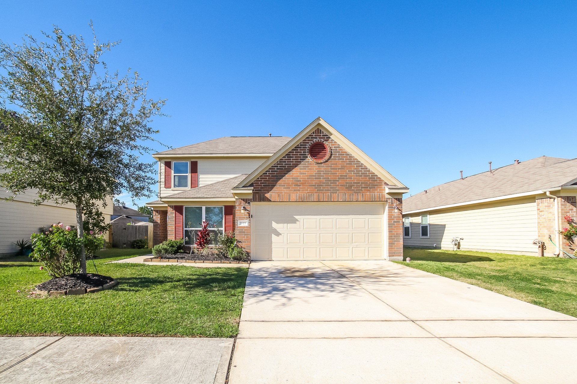 7819 Adonis Avenue, Baytown, TX 77521