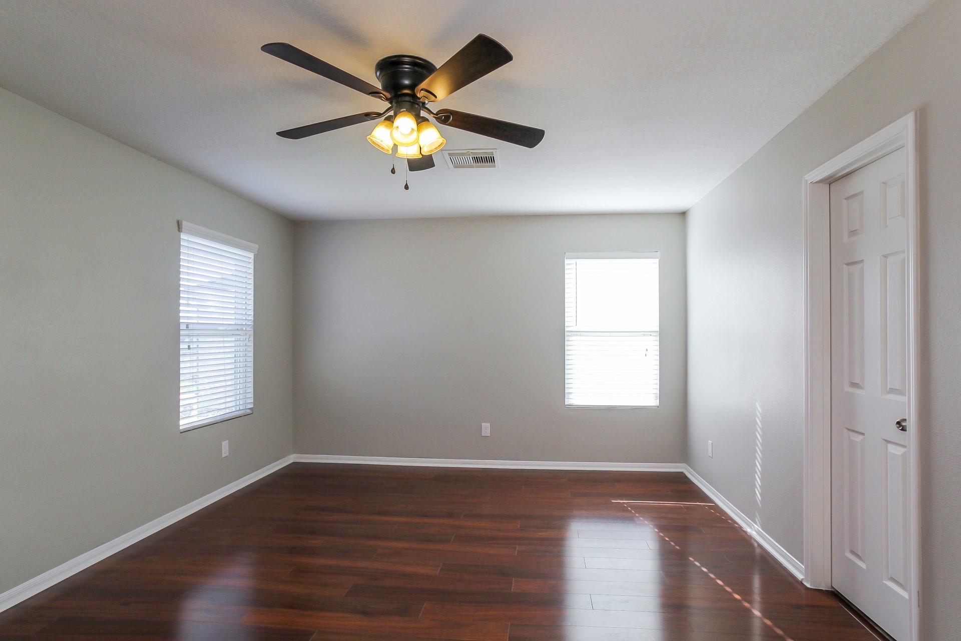 7819 Adonis Avenue, Baytown, TX 77521