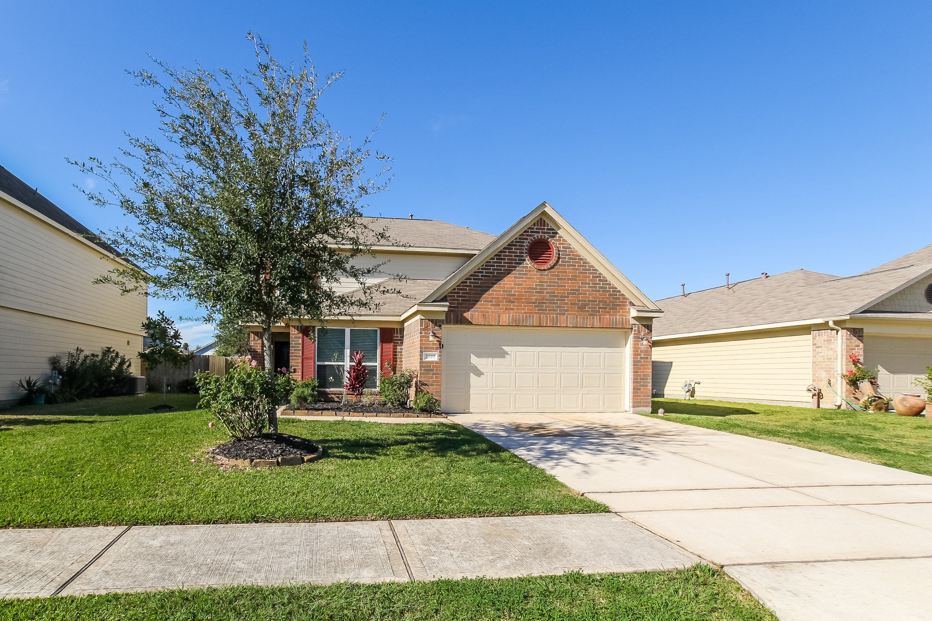 7819 Adonis Avenue, Baytown, TX 77521 7819 Adonis Avenue, Baytown, TX 77521