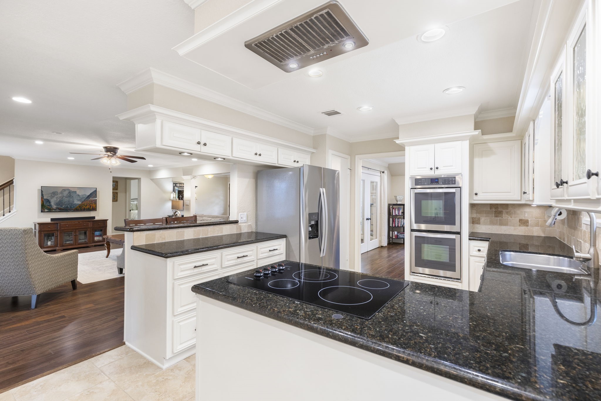 5210 Westminister Court, Houston, TX 77069