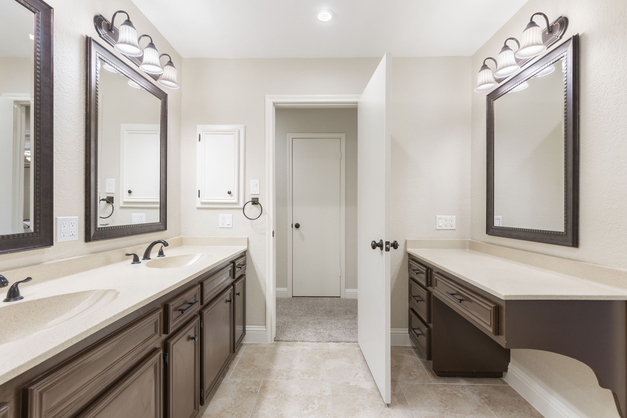 5210 Westminister Court, Houston, TX 77069