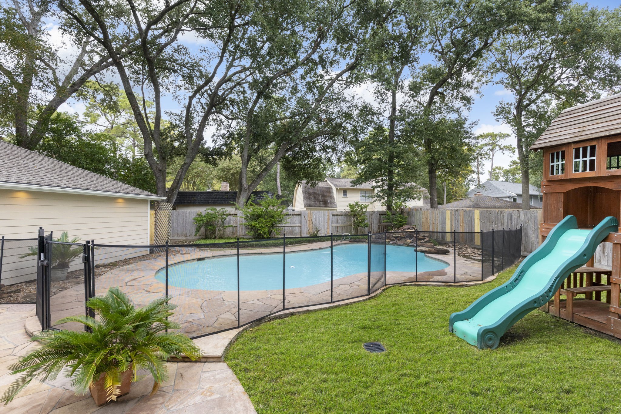 5210 Westminister Court, Houston, TX 77069