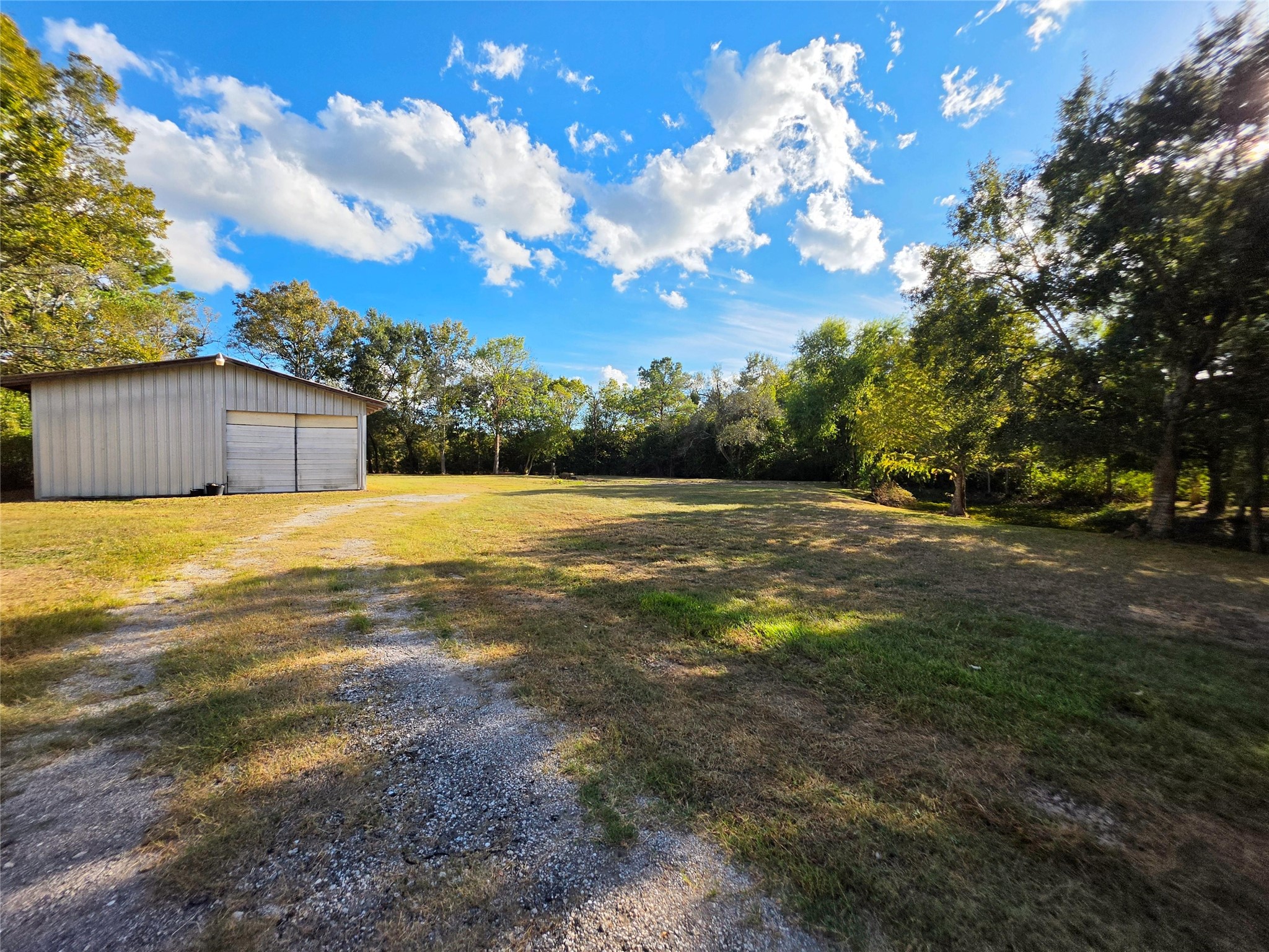 6003 Pine Tree Trail, Alvin, TX 77511 6003 Pine Tree Trail, Alvin, TX 77511