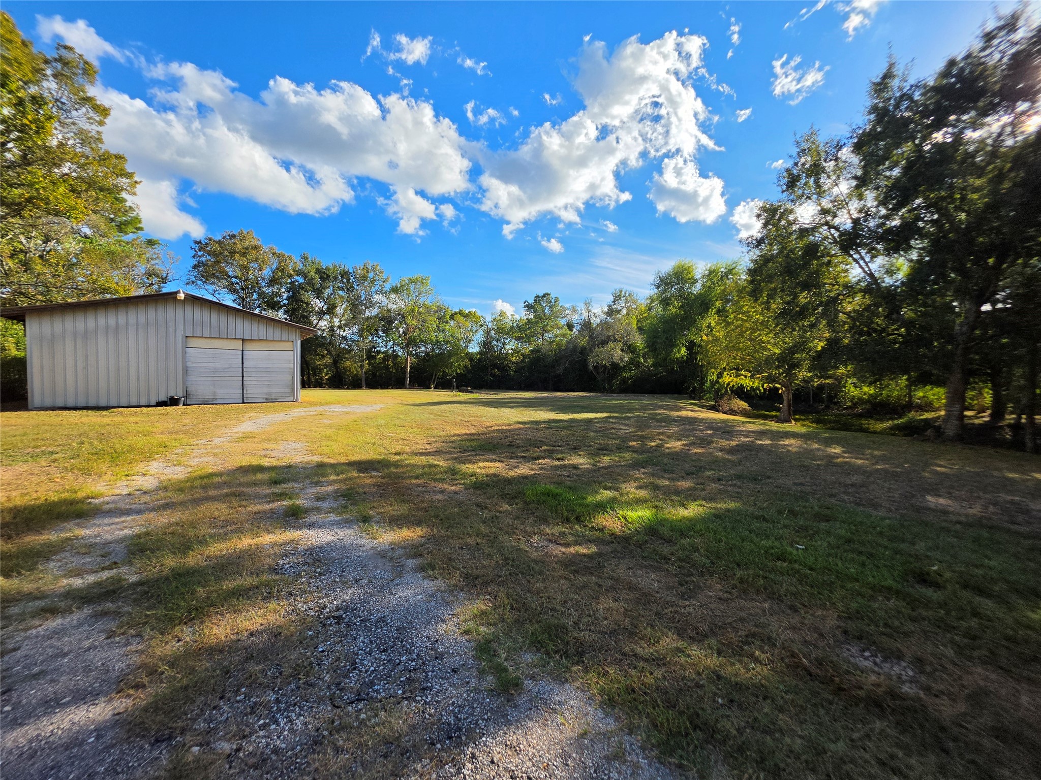 6003 Pine Tree Trail, Alvin, TX 77511 6003 Pine Tree Trail, Alvin, TX 77511