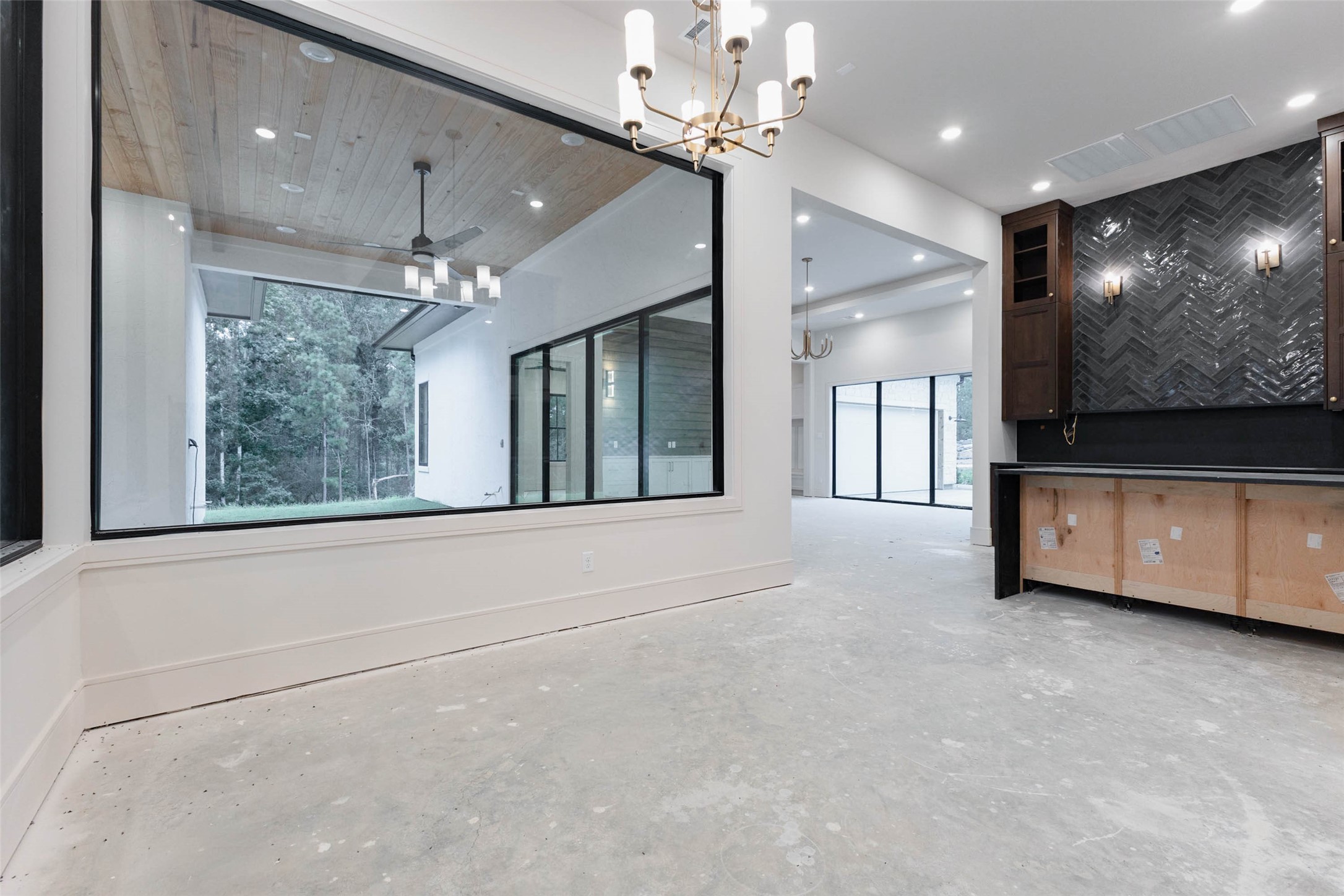 25332 High Meadow West Drive, Montgomery, TX 77316