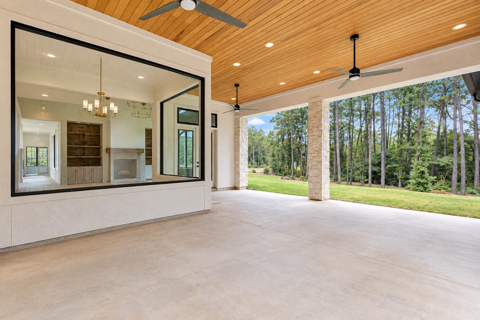 25332 High Meadow West Drive, Montgomery, TX 77316