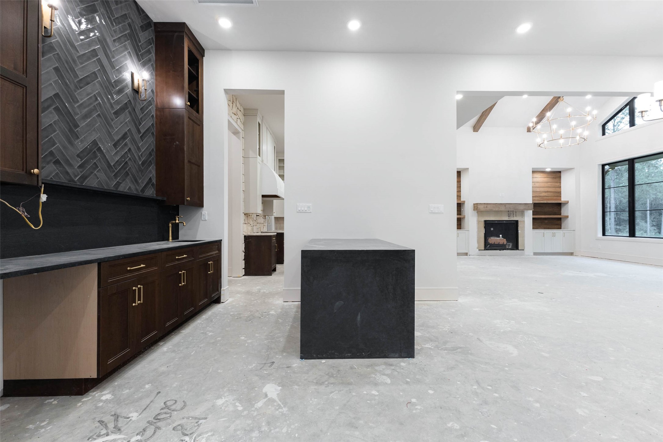 25332 High Meadow West Drive, Montgomery, TX 77316