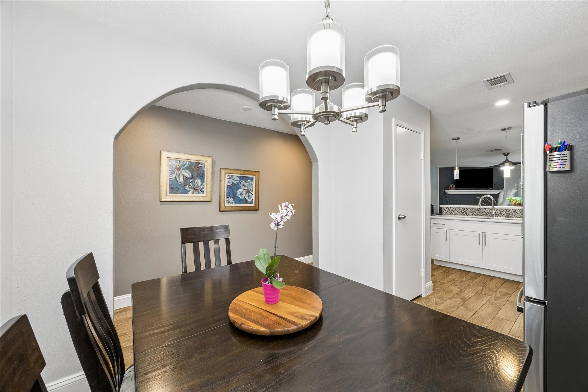 2907 Arkansas Avenue, Dickinson, TX 77539