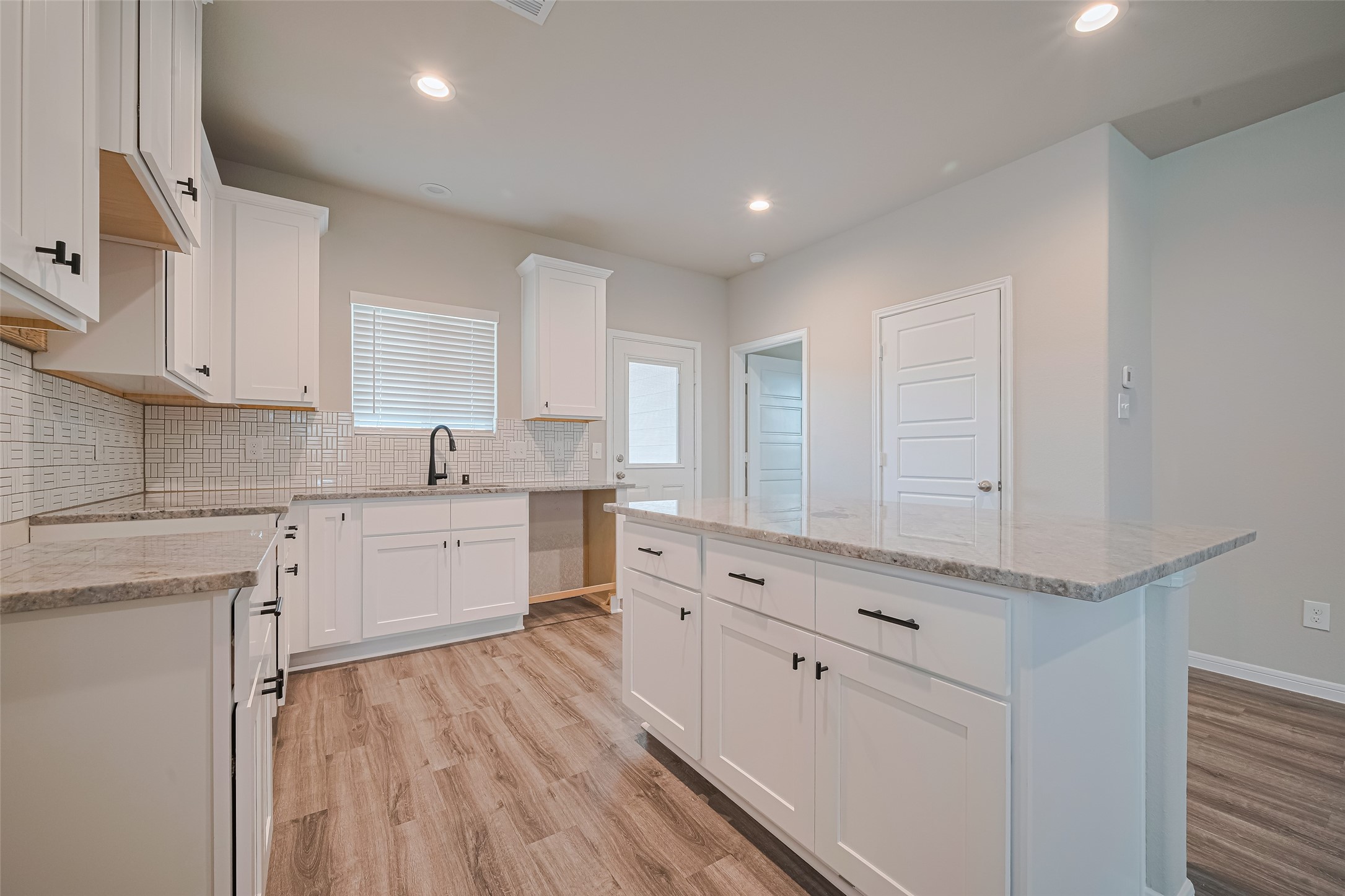 340 Stone Placa Trail, Brookshire, TX 77423