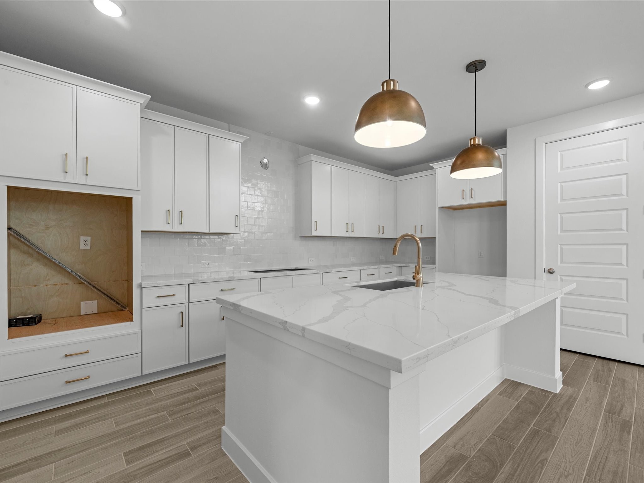 111 Candlelight Ridge Court, Richmond, TX 77406