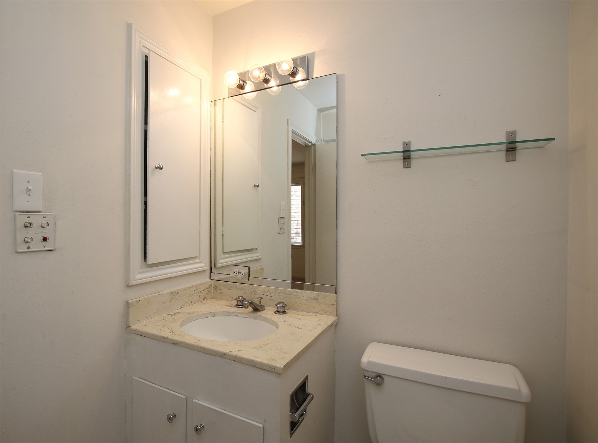 1739 Commonwealth Street, Houston, TX 77006