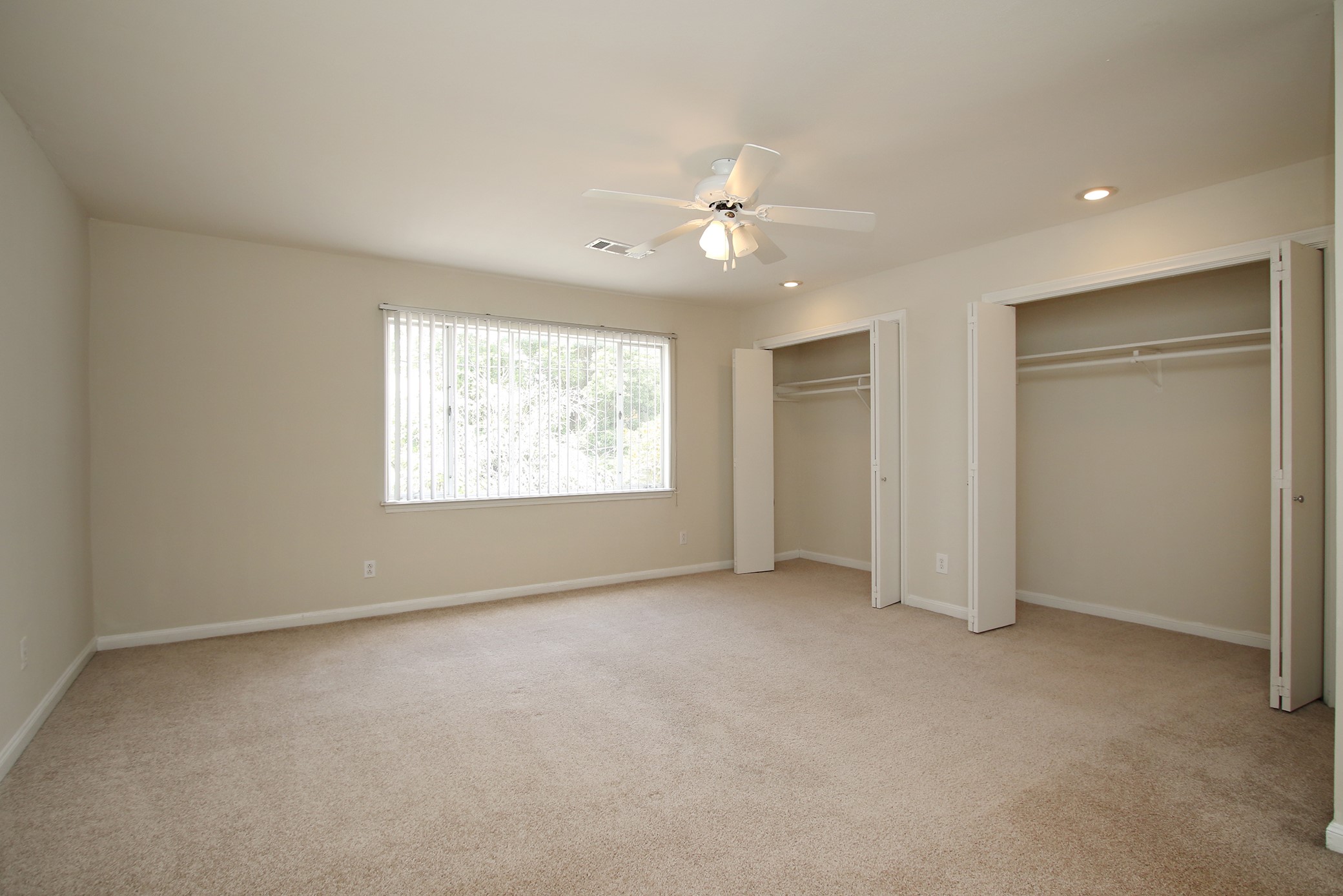 1739 Commonwealth Street, Houston, TX 77006