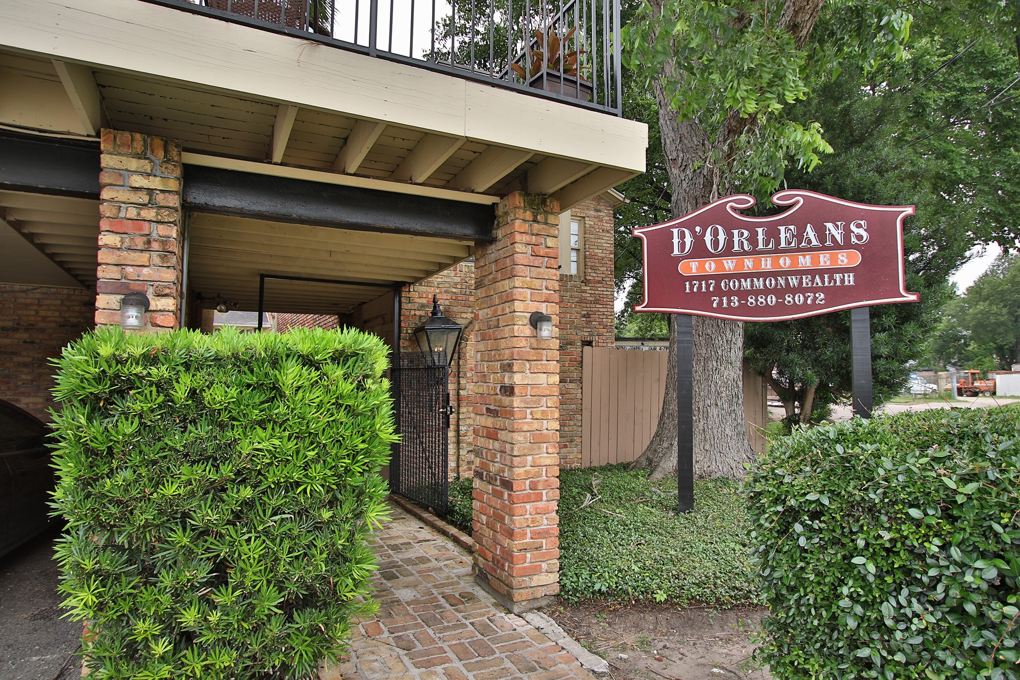 1739 Commonwealth Street, Houston, TX 77006
