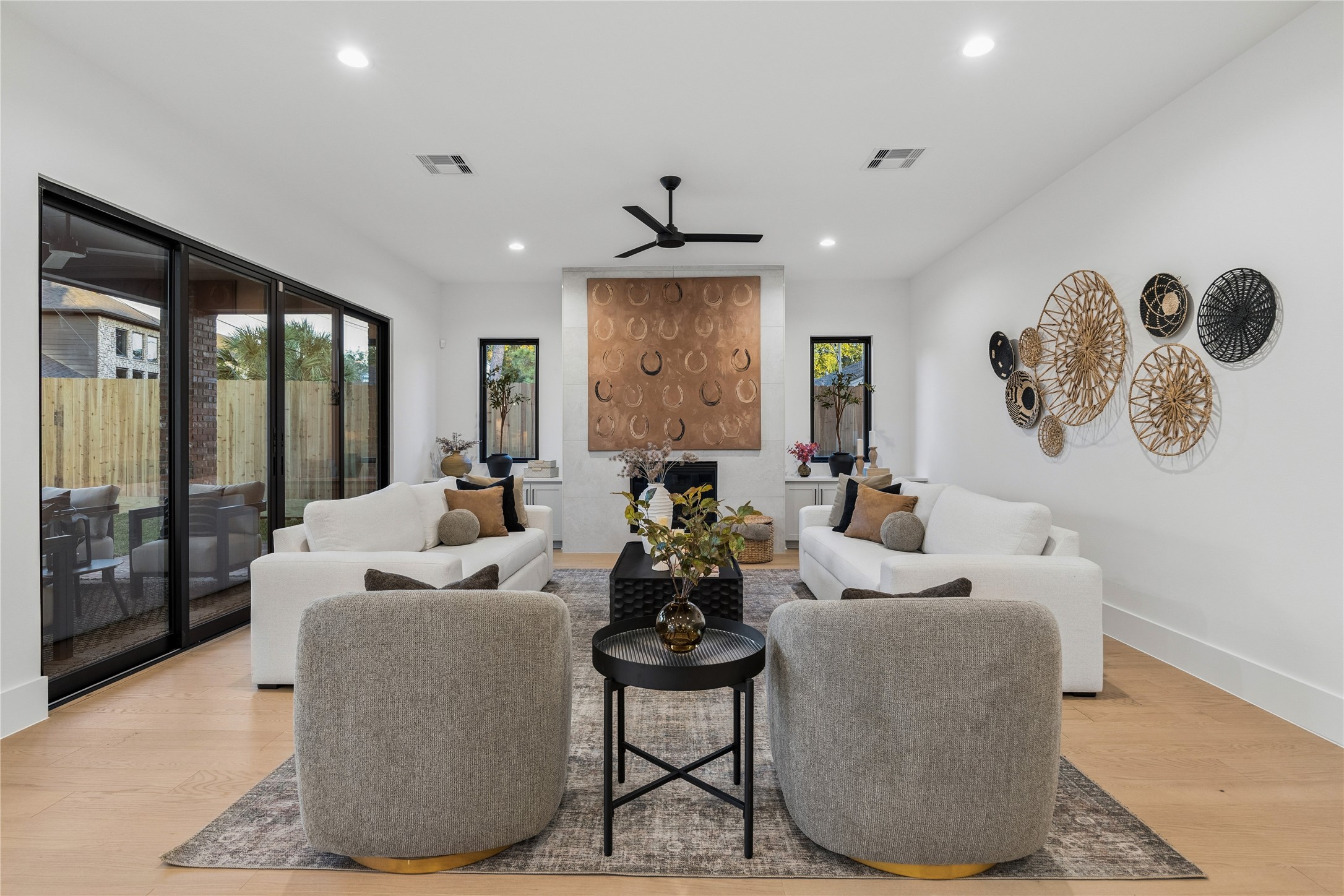 1634 Latexo Drive, Houston, TX 77018