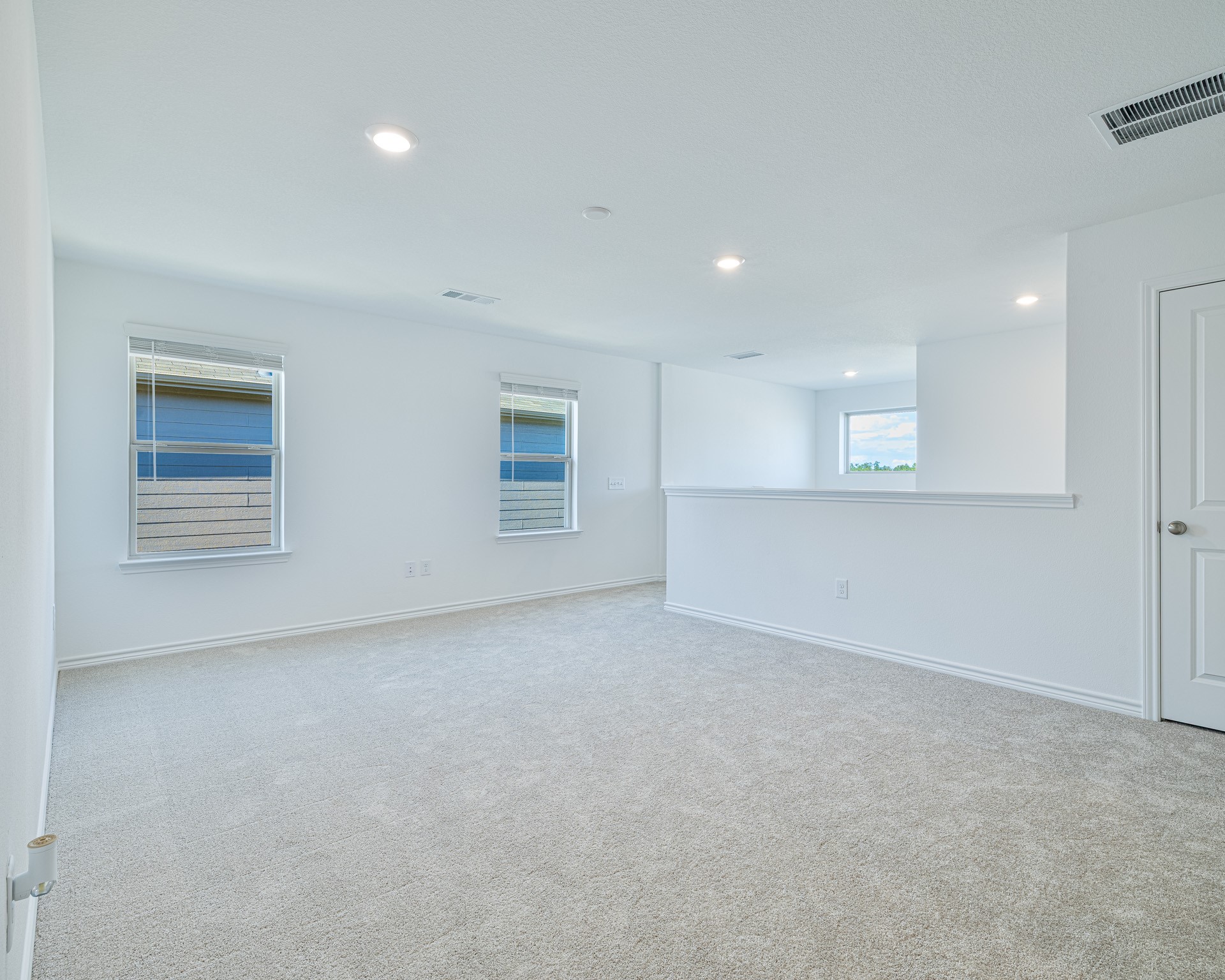 2nd floor family room