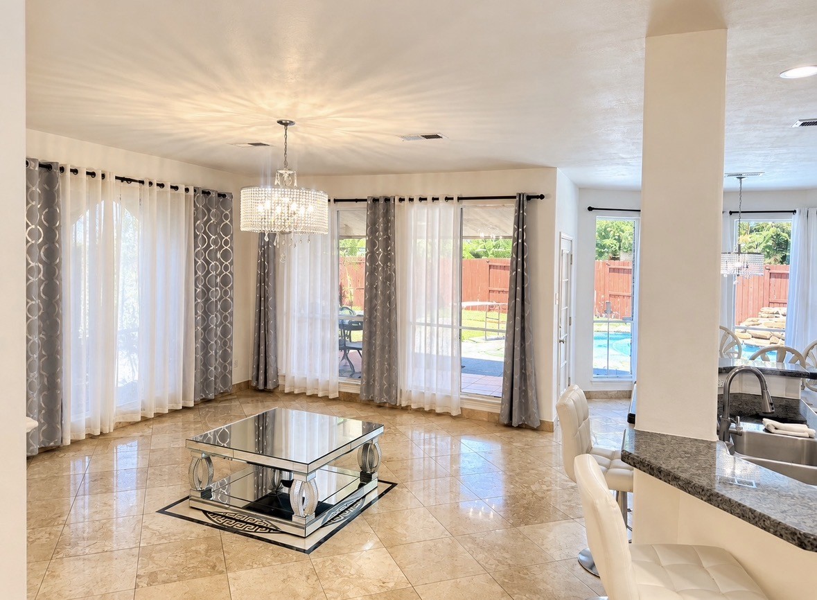 9914 Willow Crossing Drive, Houston, TX 77064 9914 Willow Crossing Drive, Houston, TX 77064