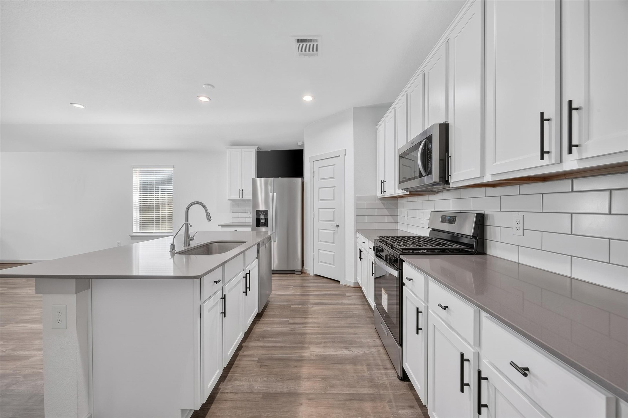 6903 Fleetwood Crescent Way, Richmond, TX 77407