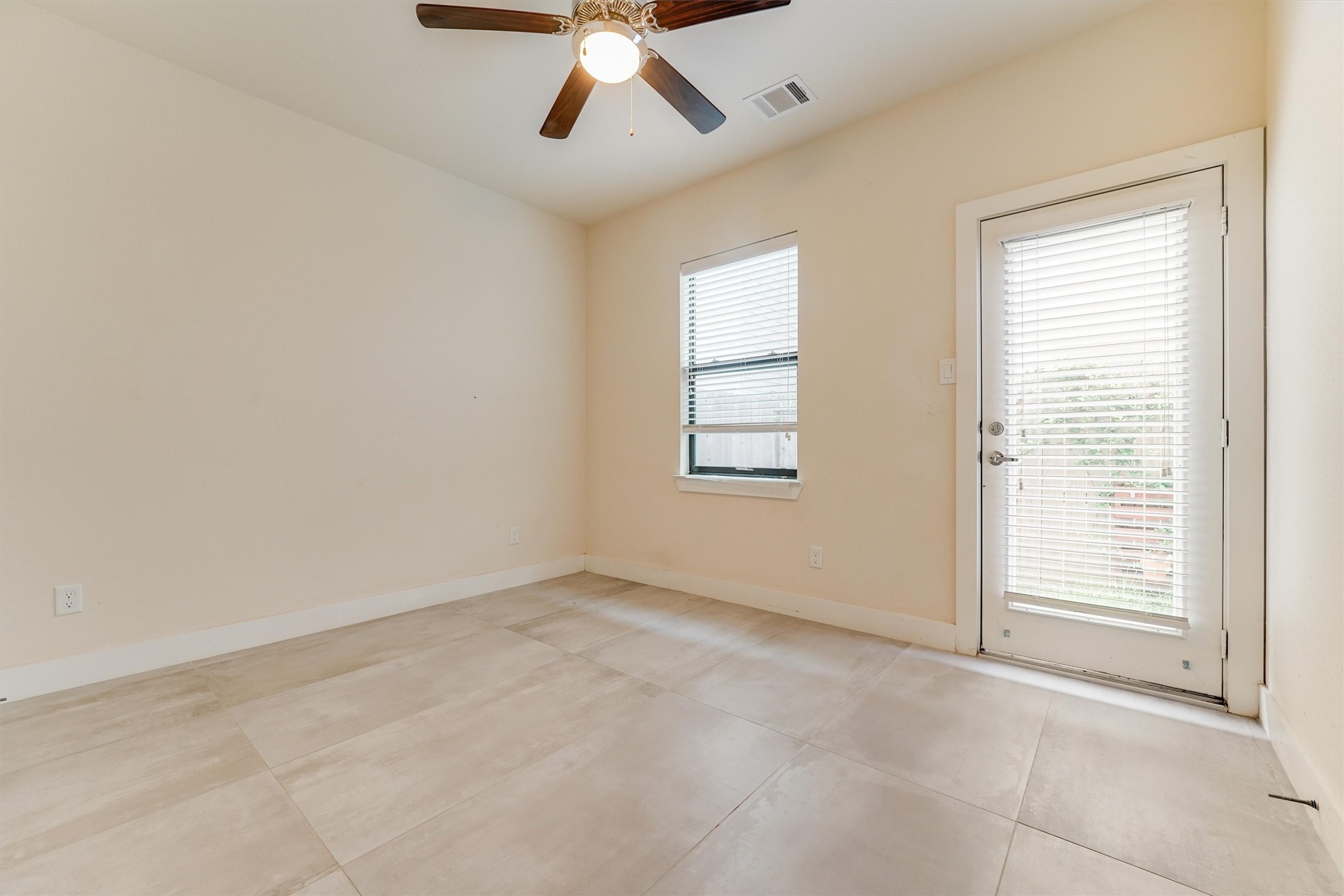 4009 Tulane Street, Houston, TX 77018 4009 Tulane Street, Houston, TX 77018