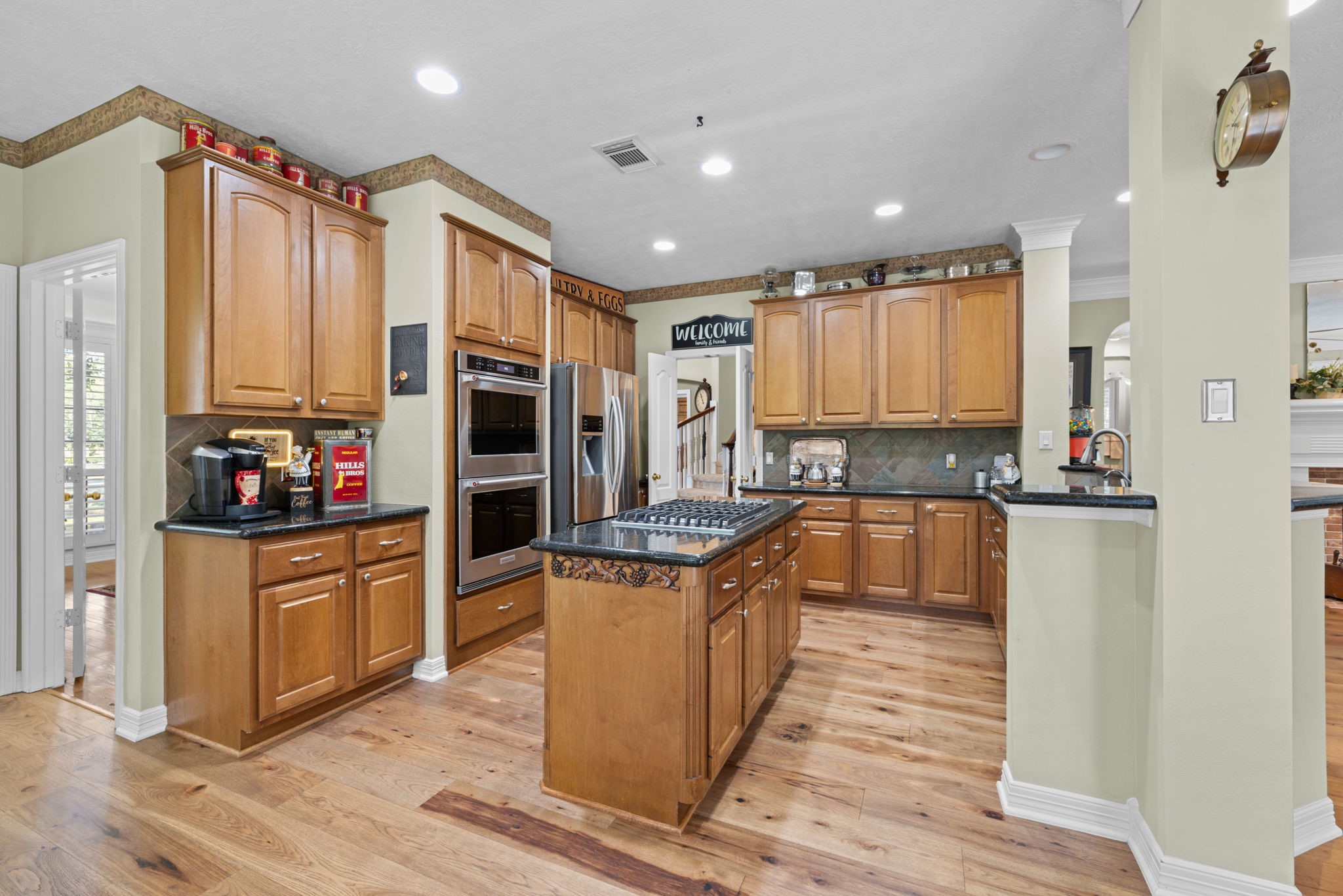33110 Rainy Oaks Park, Magnolia, TX 77354