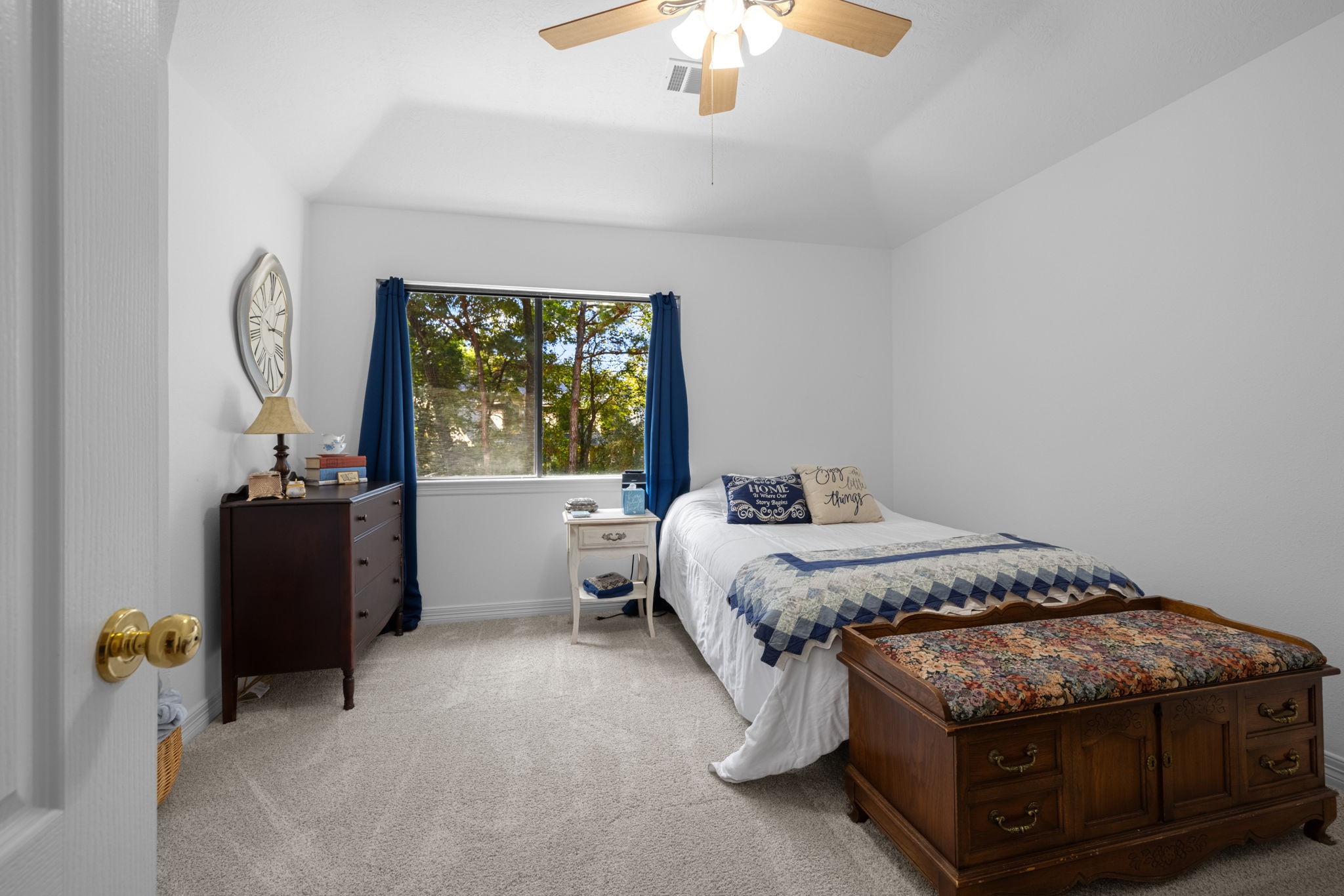 Second of 3 secondary bedrooms upstairs