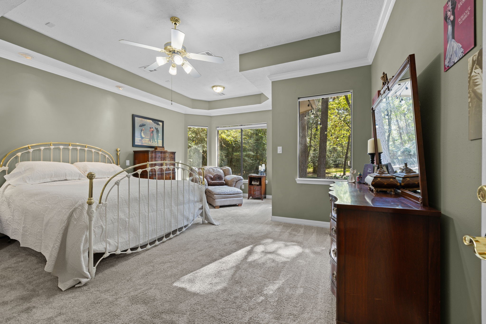 Large Primary Suite with gorgeous Views of the Backyard