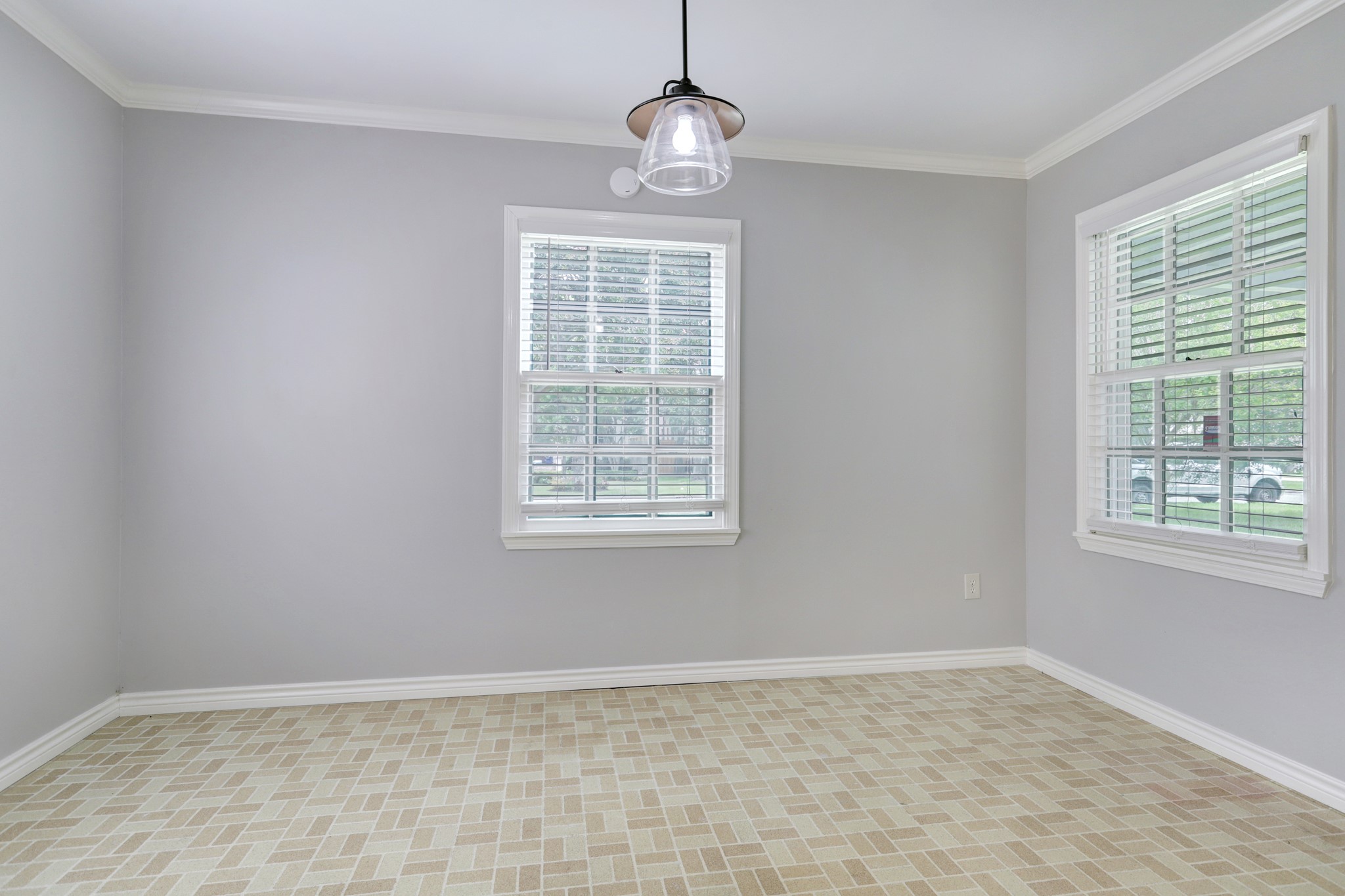 Breakfast room