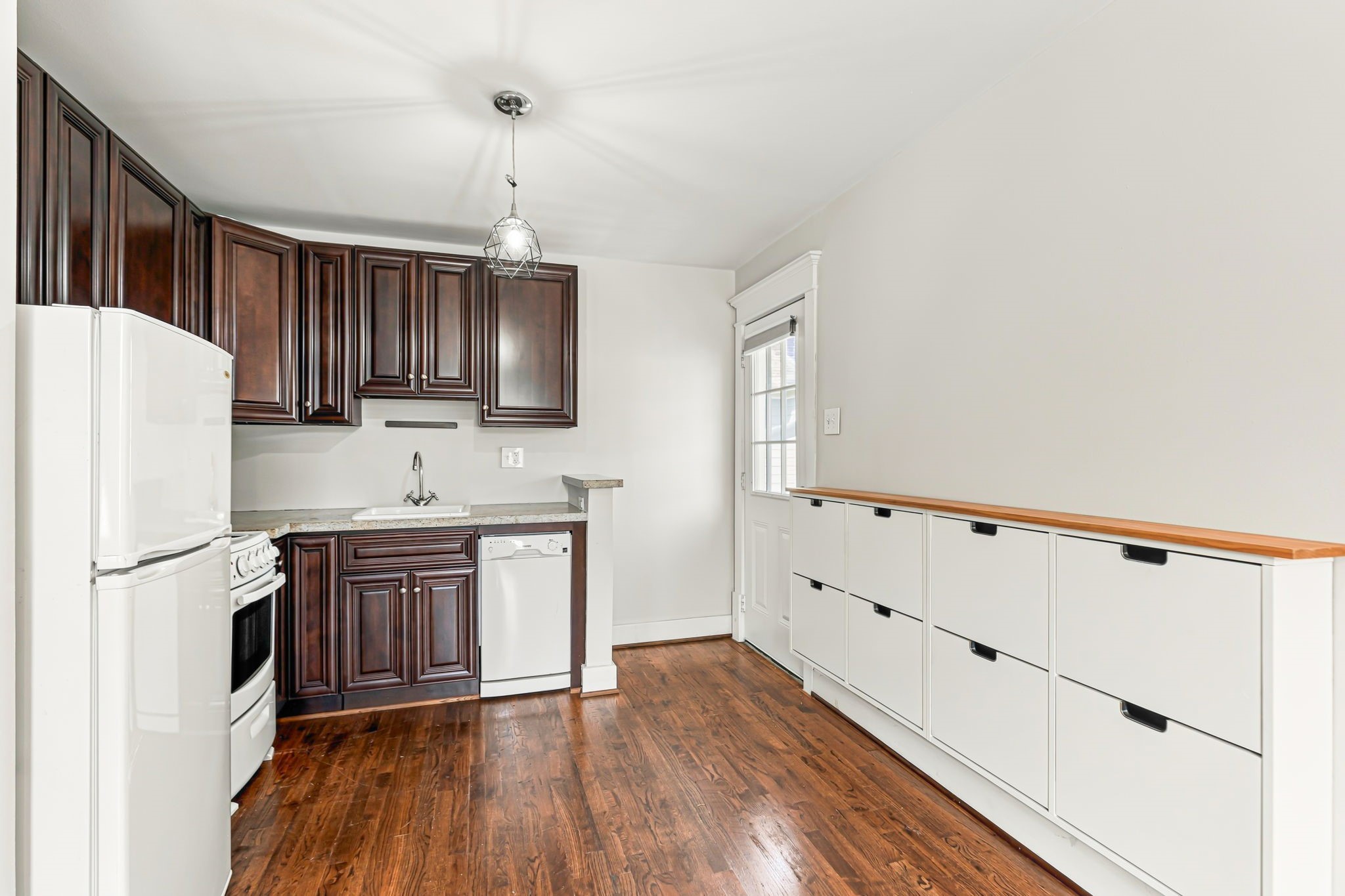 1329 Lawrence Street, Houston, TX 77008