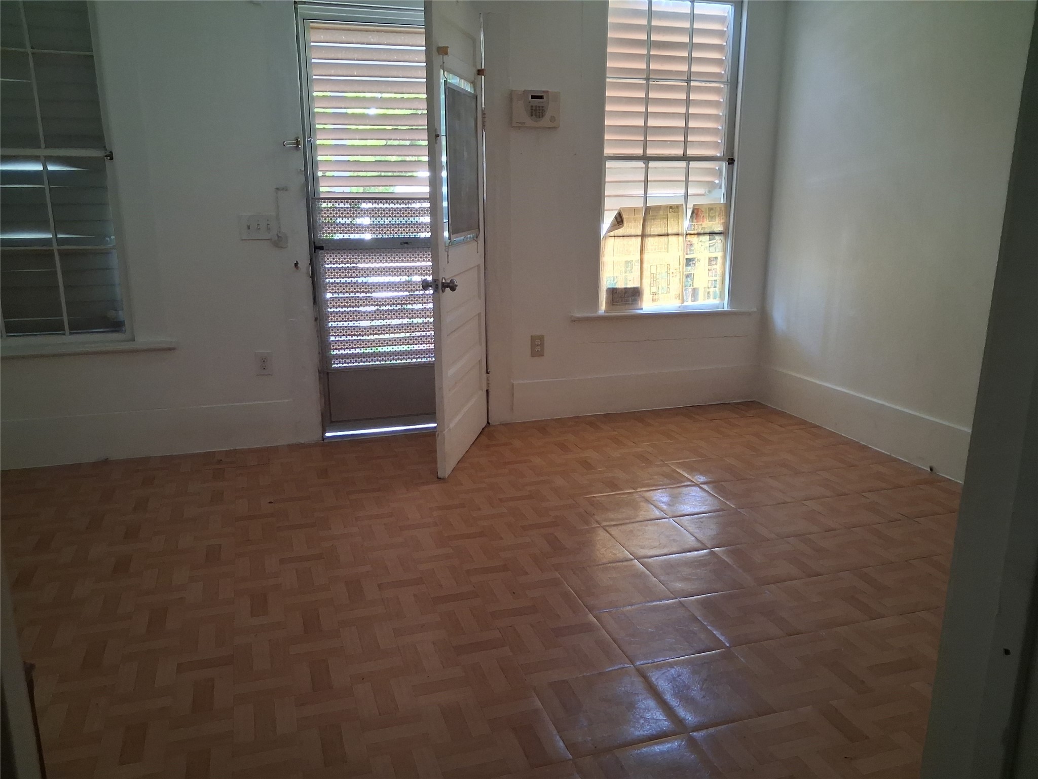 1911 Avenue O 1/2, Galveston, TX 77550