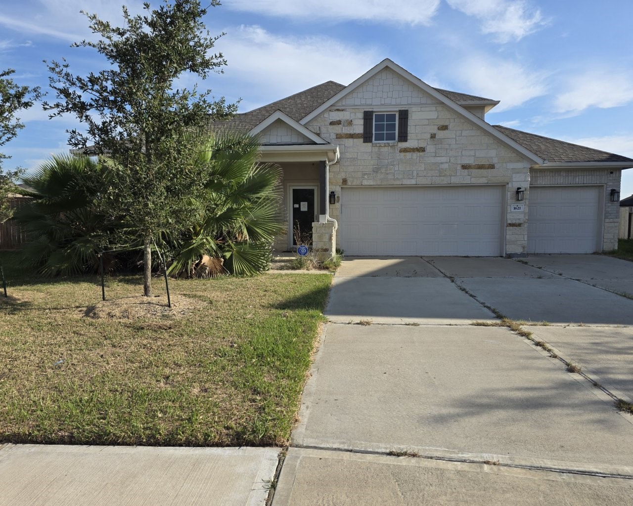 Beautiful 4-bedroom, 3-bath home on a quiet street. Beautiful 4-bedroom, 3-bath home on a quiet street.