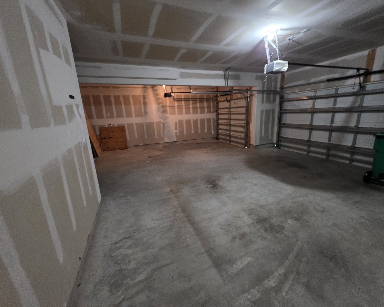 3-car garage