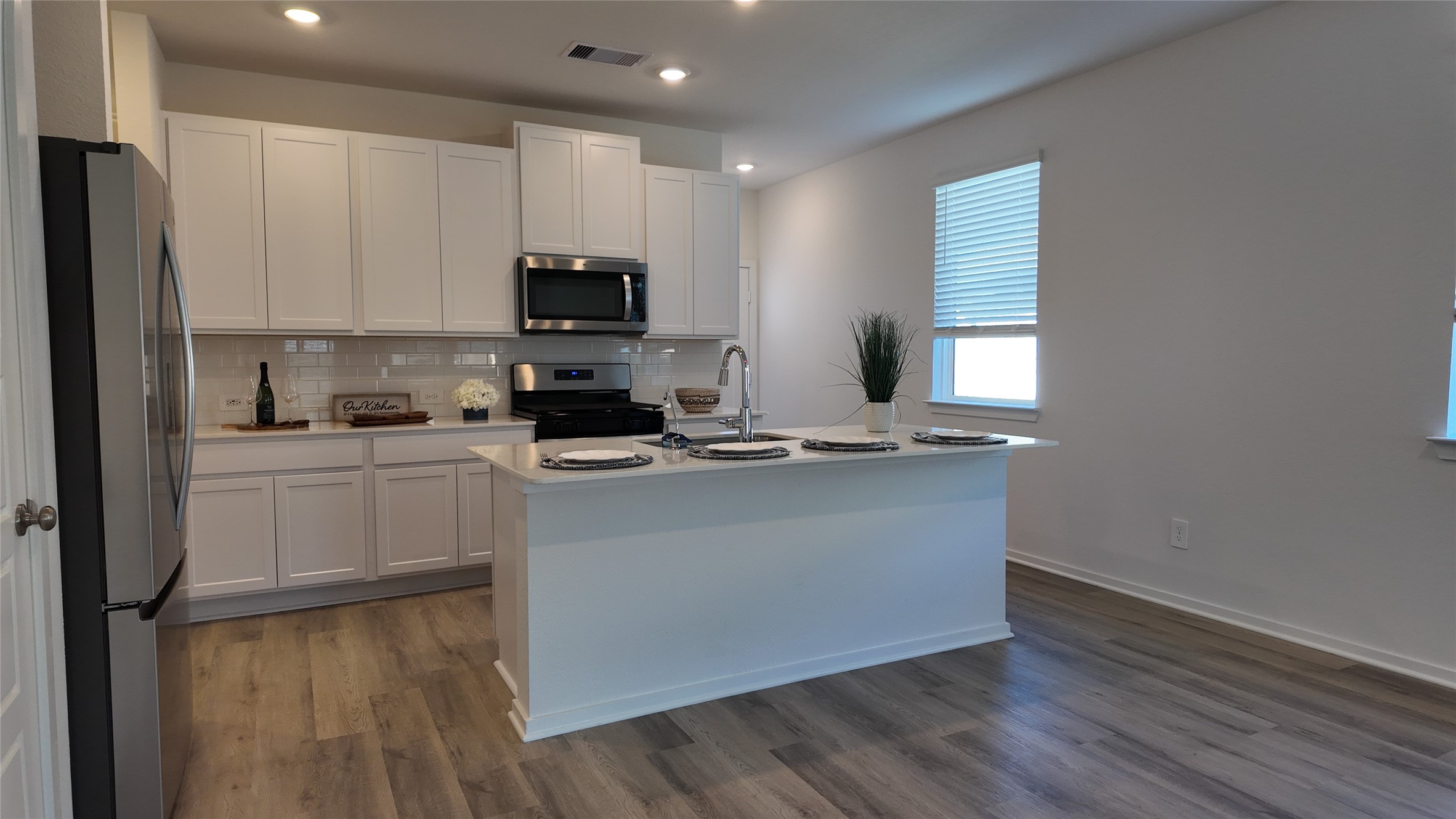 29135 Samuel Gardens Court, Waller, TX 77484 29135 Samuel Gardens Court, Waller, TX 77484
