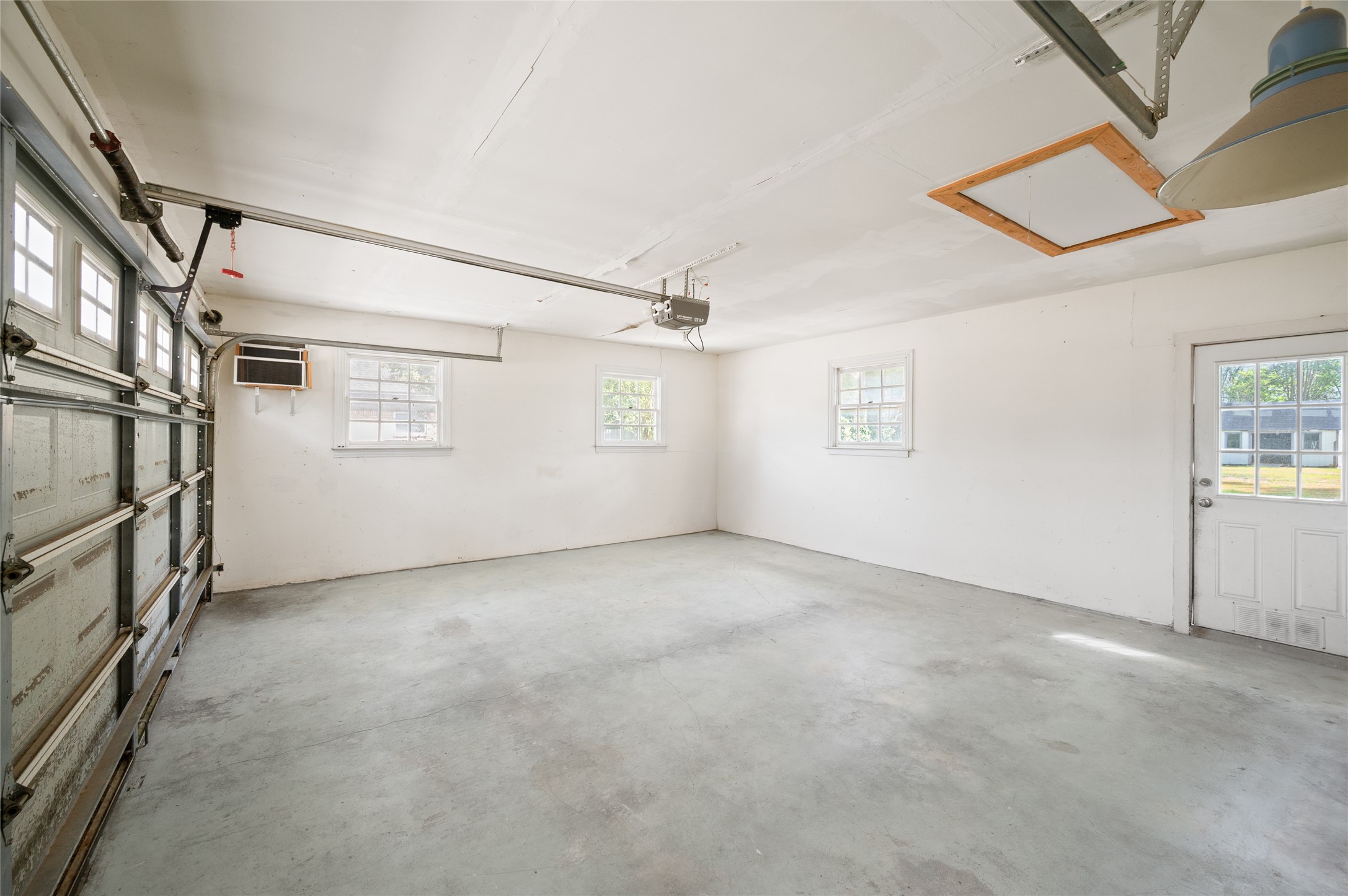 4714 Tilson Lane, Houston, TX 77041