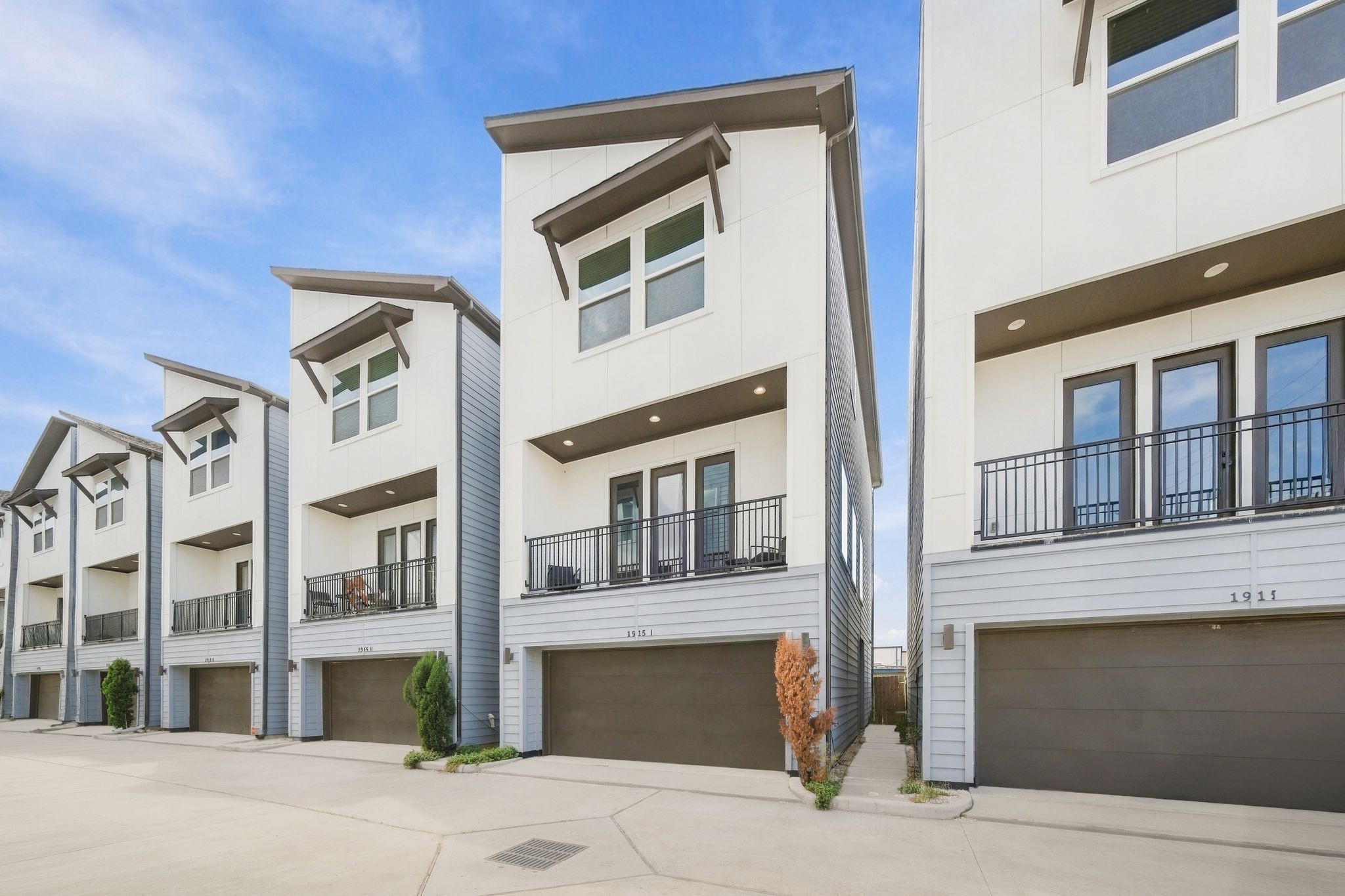 1915 Kolfahl Street, #I, Houston, TX 77023