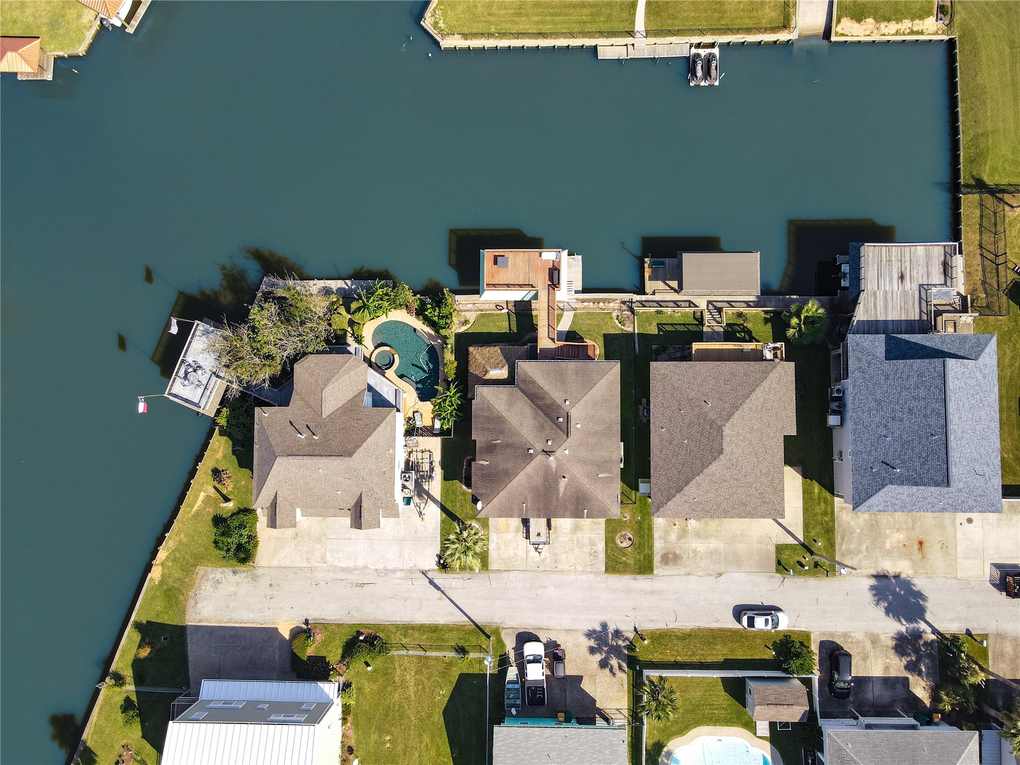 13 S Skimmer Street, La Marque, TX 77568