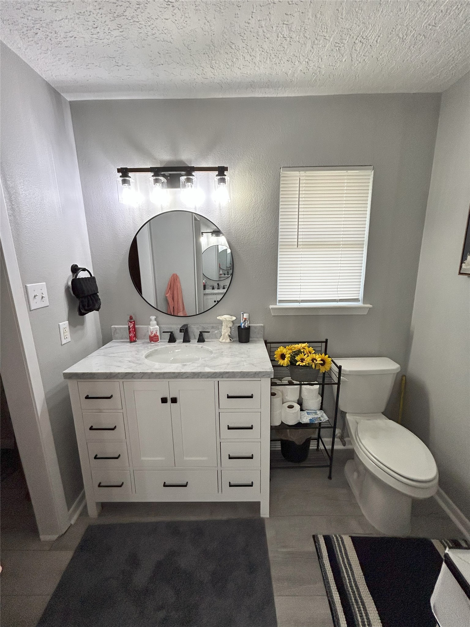 13 S Skimmer Street, La Marque, TX 77568