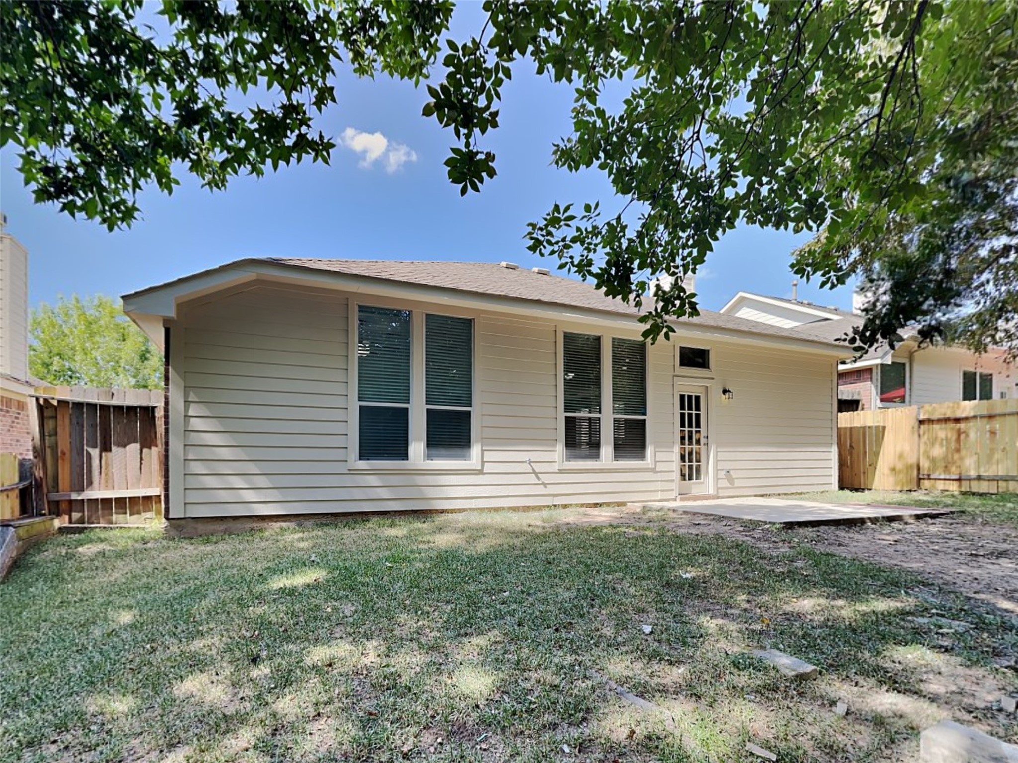 2313 Highland Crossing Drive, Conroe, TX 77304