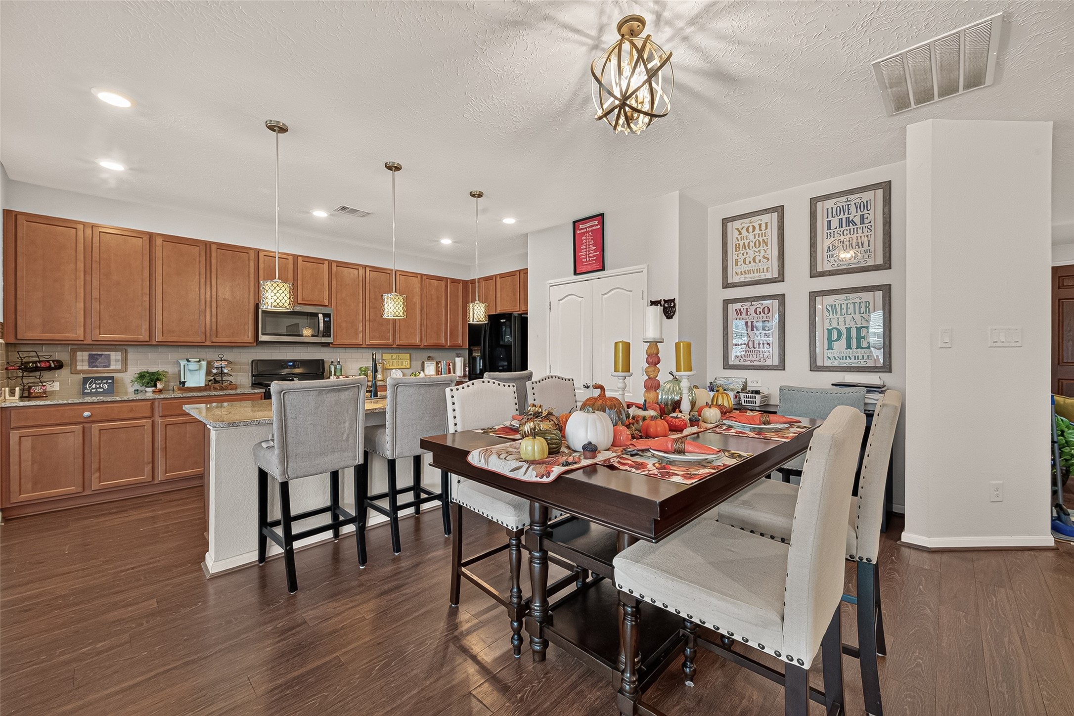 5127 Castle Discordia Street, Katy, TX 77493 5127 Castle Discordia Street, Katy, TX 77493