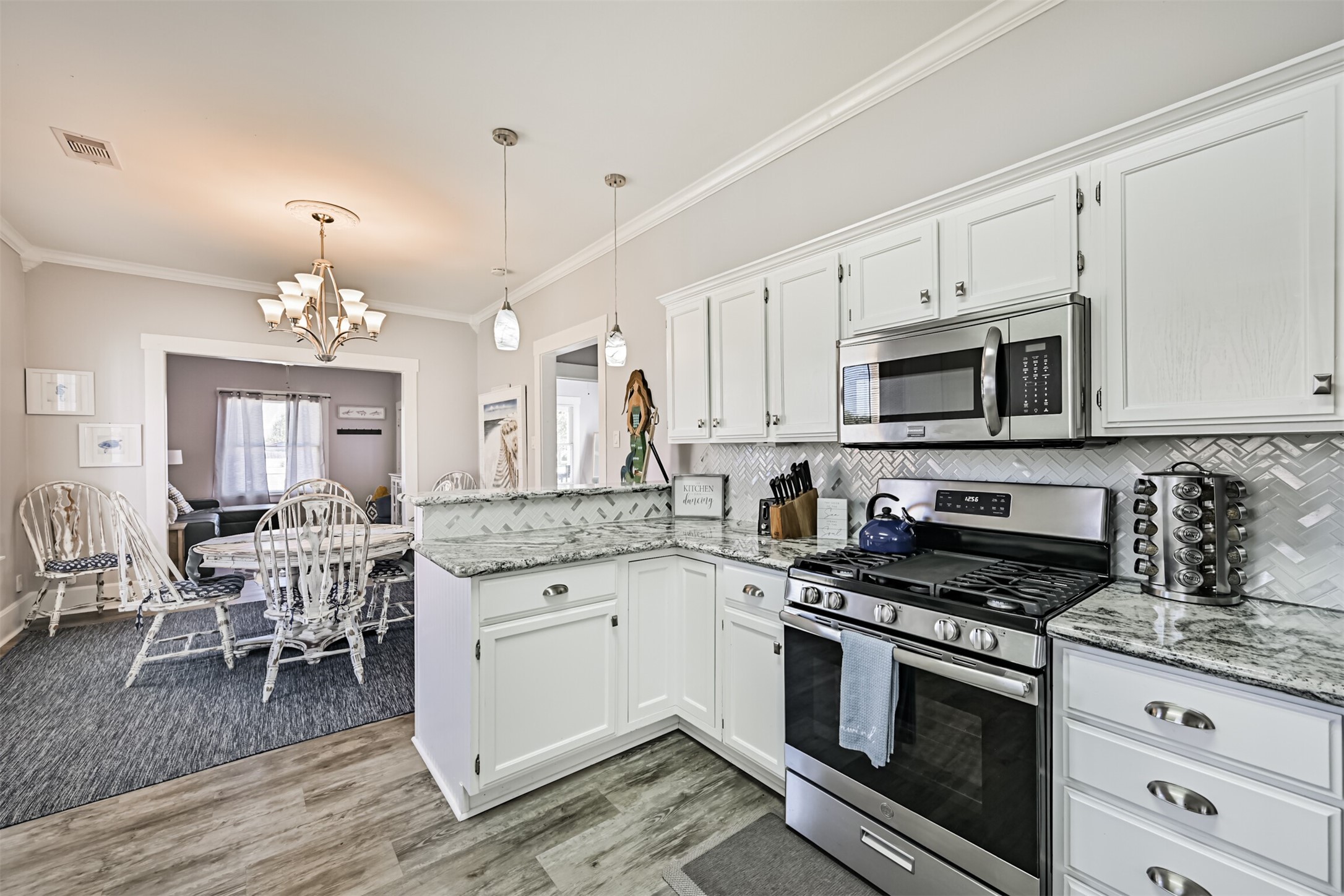 Nice Stainless-Steel Appliances Included!