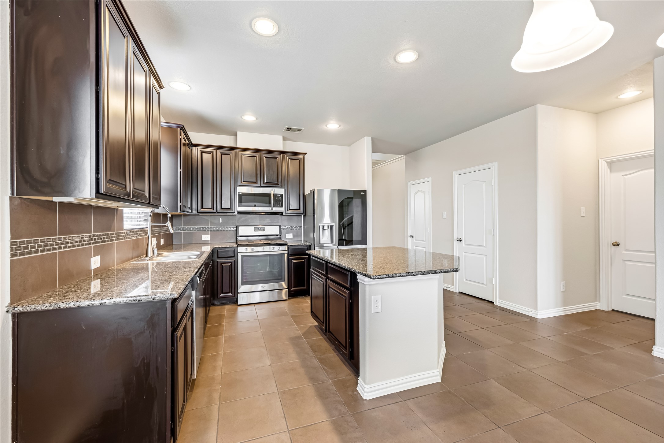 20311 Aspen Manor Lane, Cypress, TX 77433