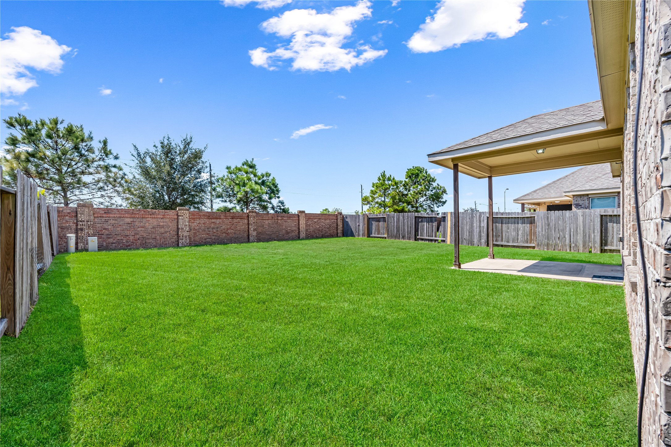 20311 Aspen Manor Lane, Cypress, TX 77433