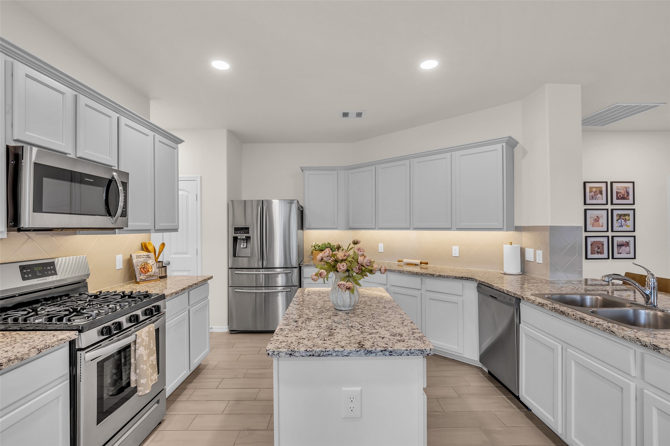 12316 Delta Timber Road, Conroe, TX 77304