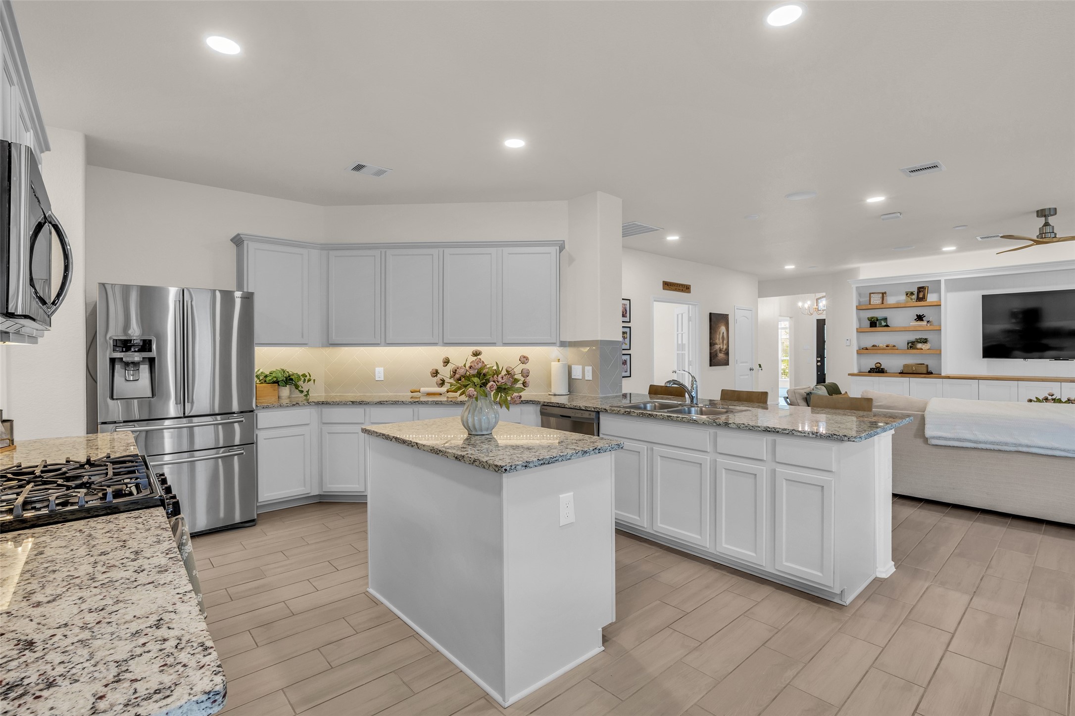 12316 Delta Timber Road, Conroe, TX 77304