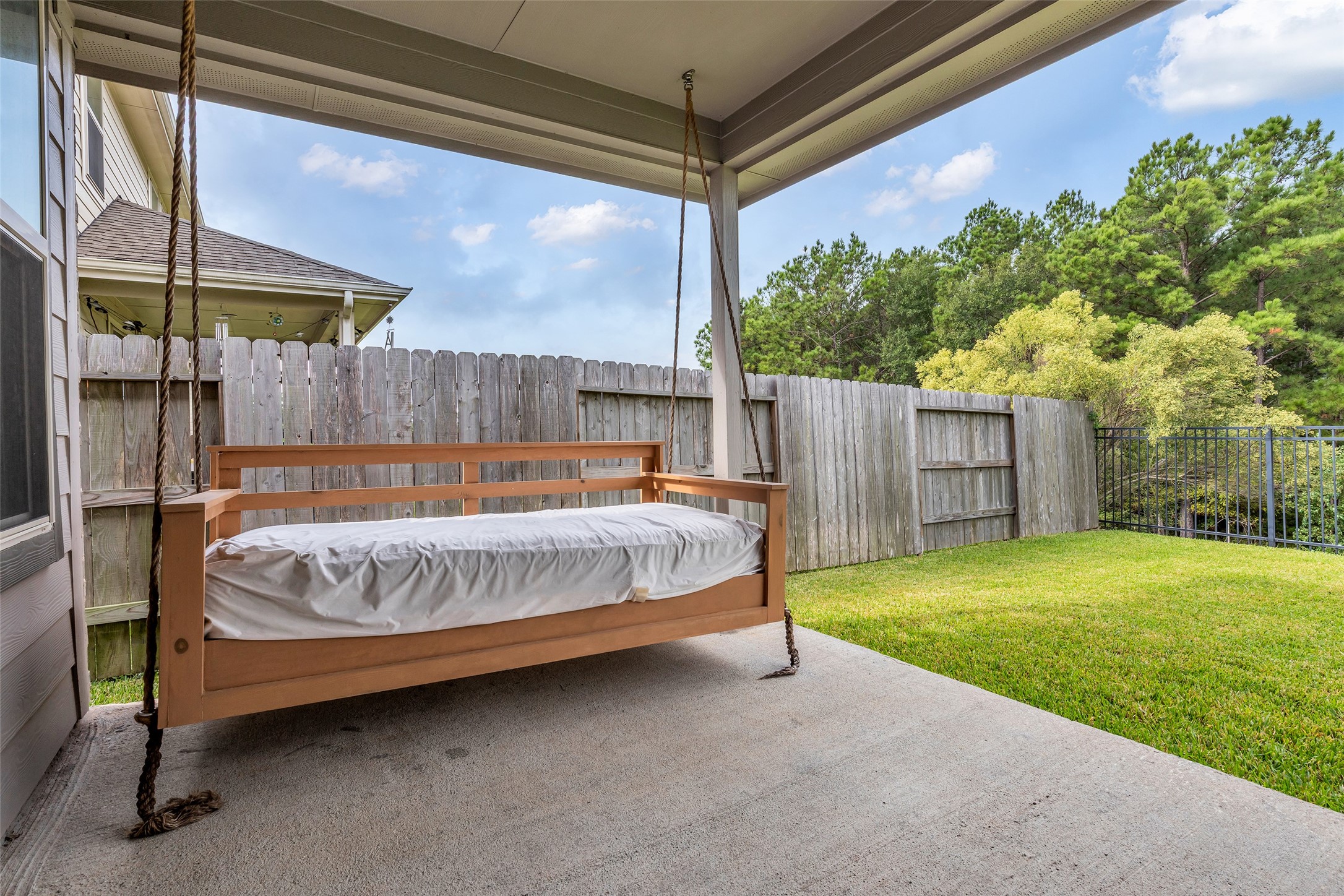 12316 Delta Timber Road, Conroe, TX 77304