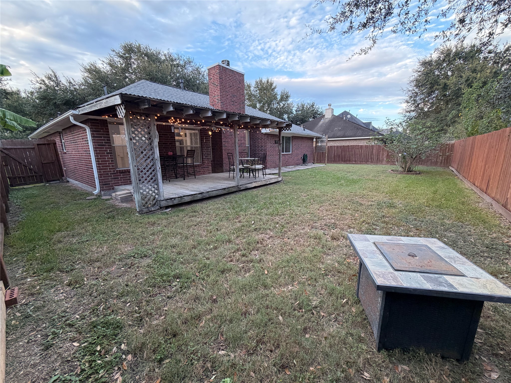 1109 Courtside Drive, League City, TX 77573