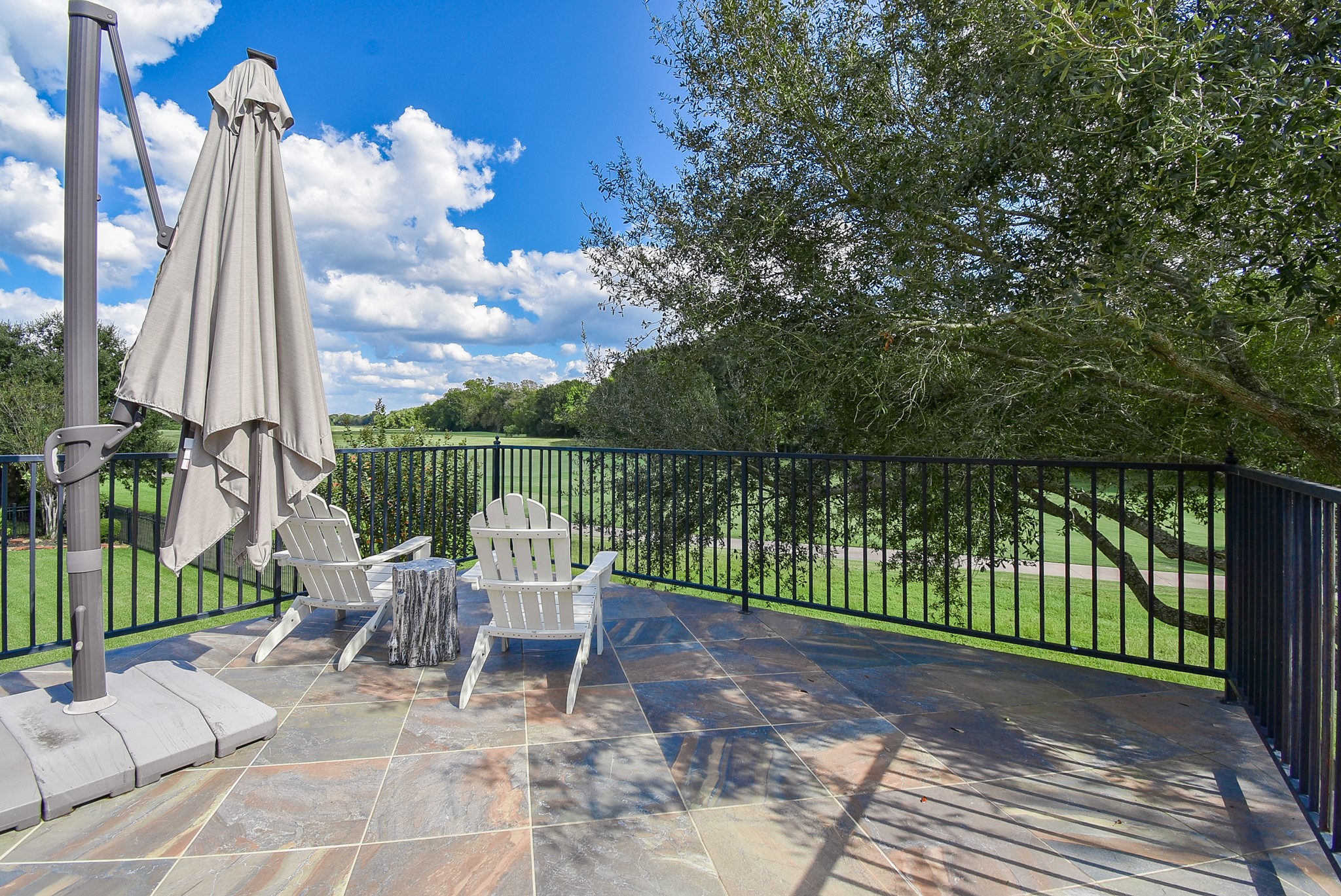 Upstairs balcony provides a nice area to watch the golfers.