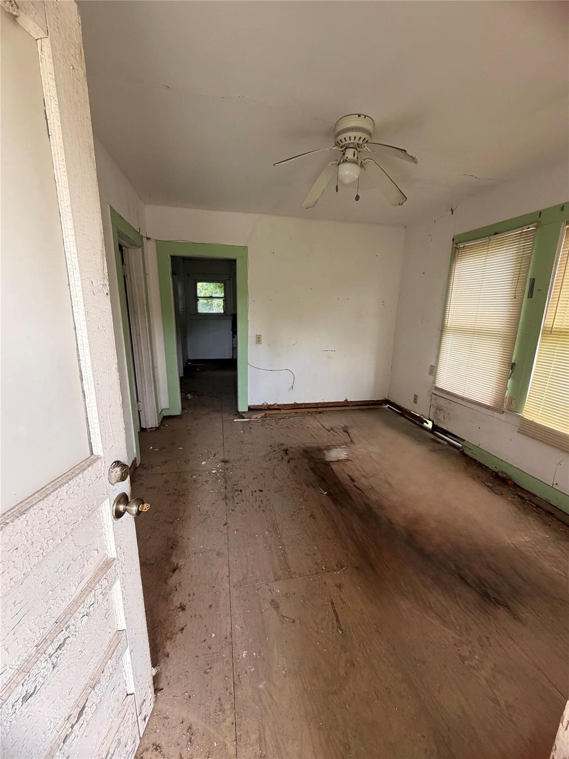 1508 Elm Street, Baytown, TX 77520 1508 Elm Street, Baytown, TX 77520