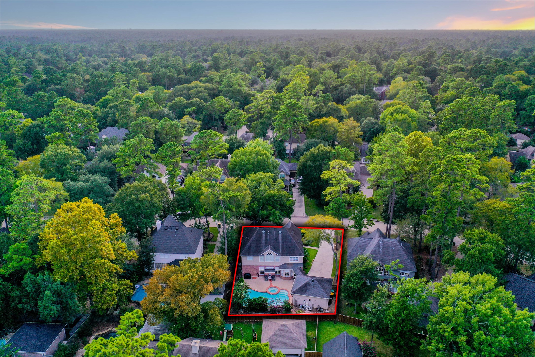 79 N Cochrans Green Circle, The Woodlands, TX 77381
