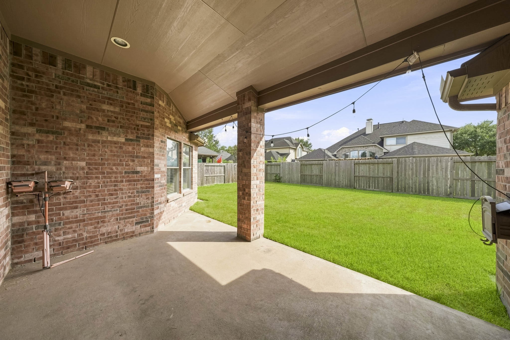 28211 Emerald Creek Lane, Fulshear, TX 77441