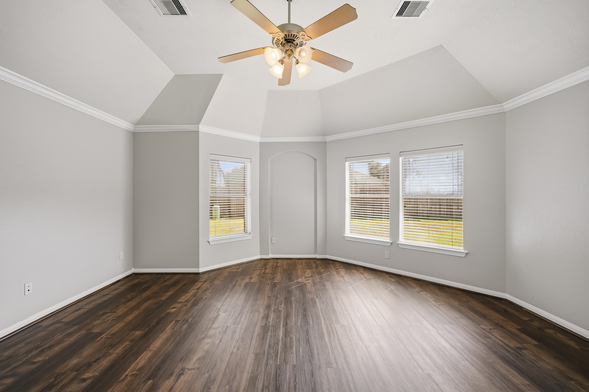 28211 Emerald Creek Lane, Fulshear, TX 77441